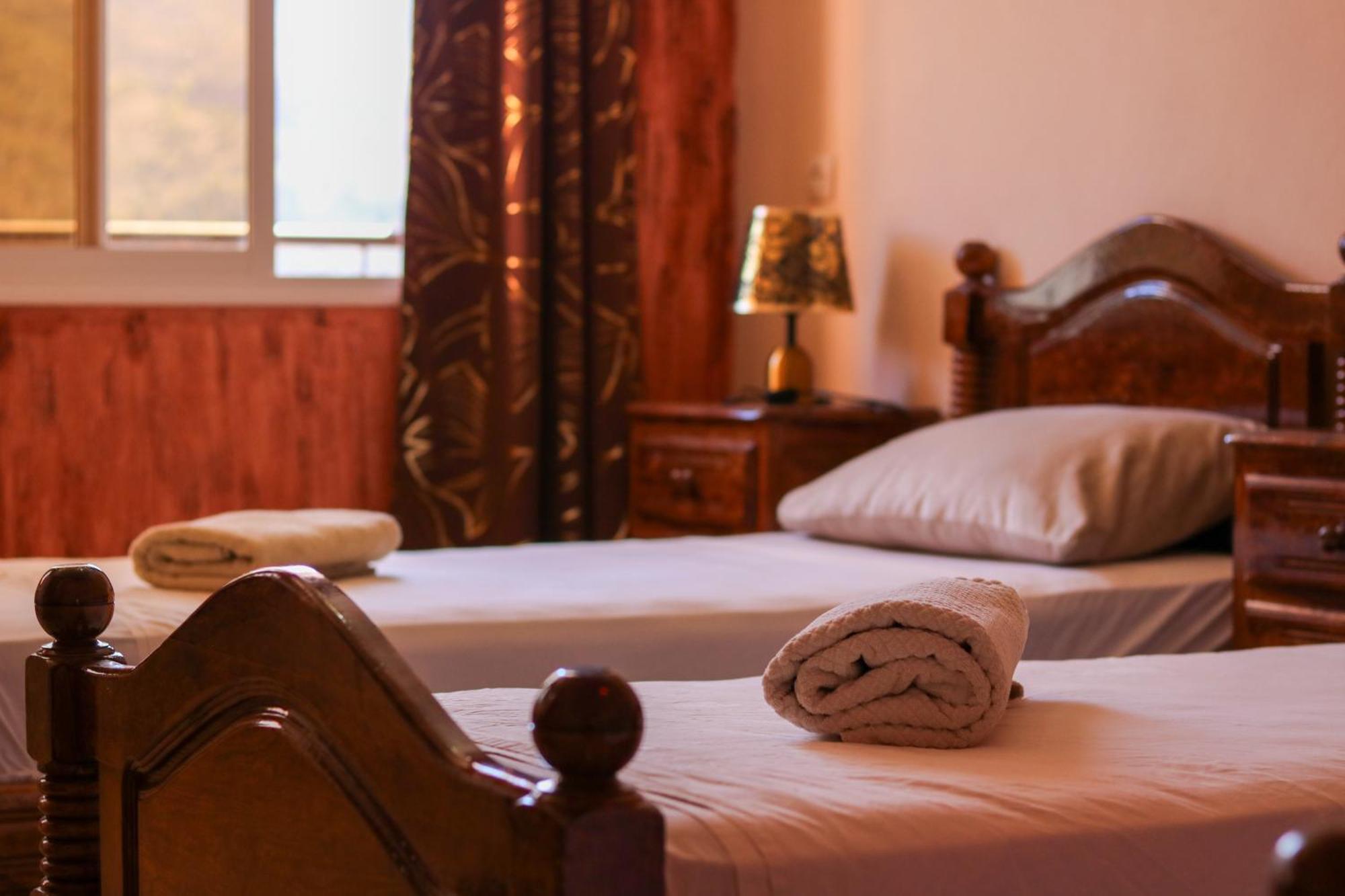 Auberge Les Montagnes Du Paradis Tagherat Anekrim Luaran gambar