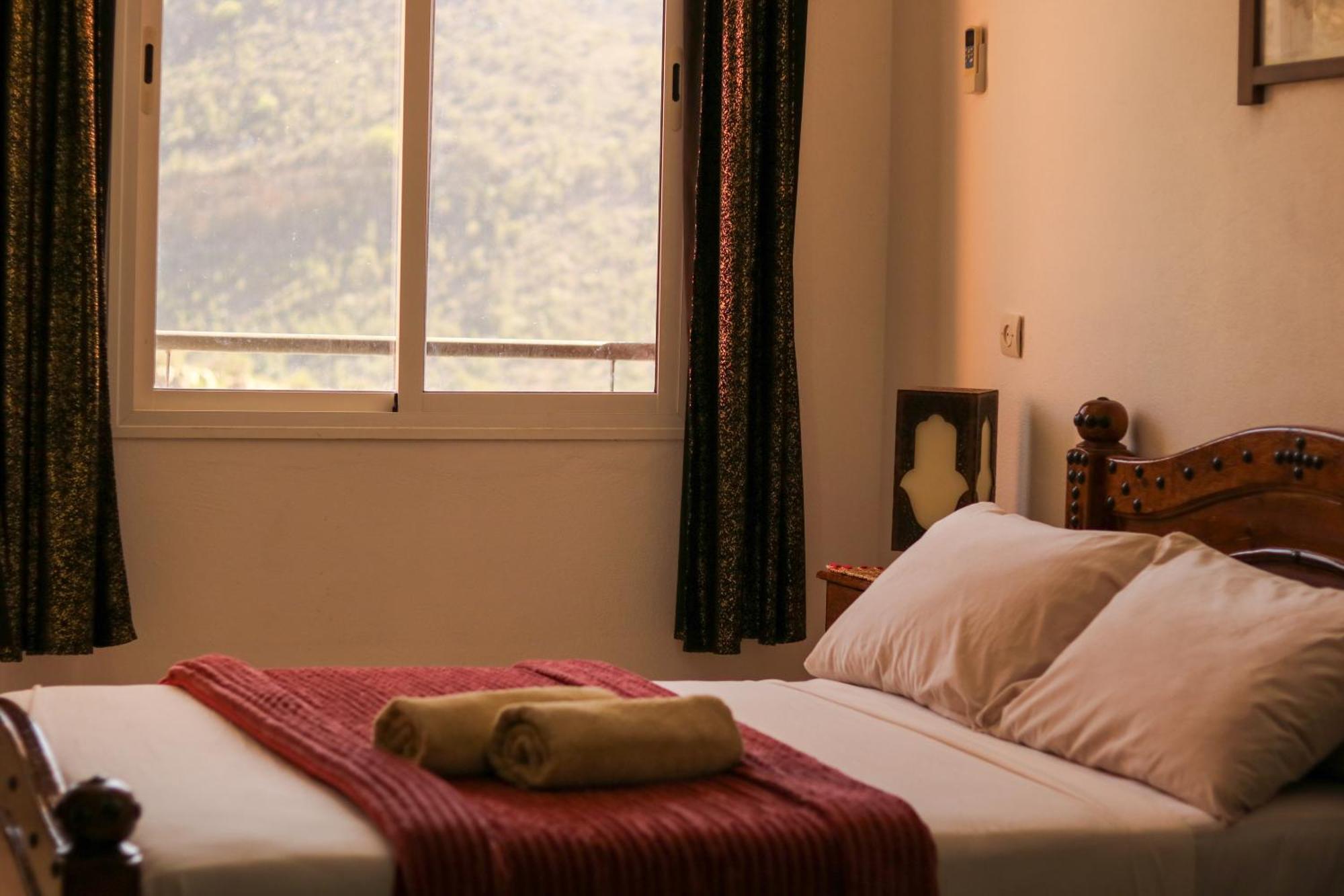 Auberge Les Montagnes Du Paradis Tagherat Anekrim Luaran gambar